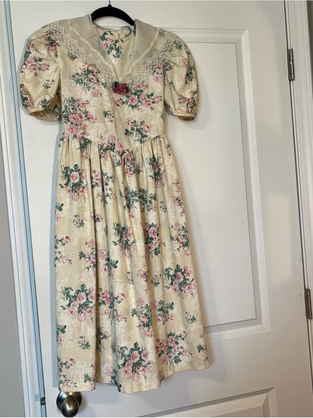 Vintage Girls Floral Dress 12